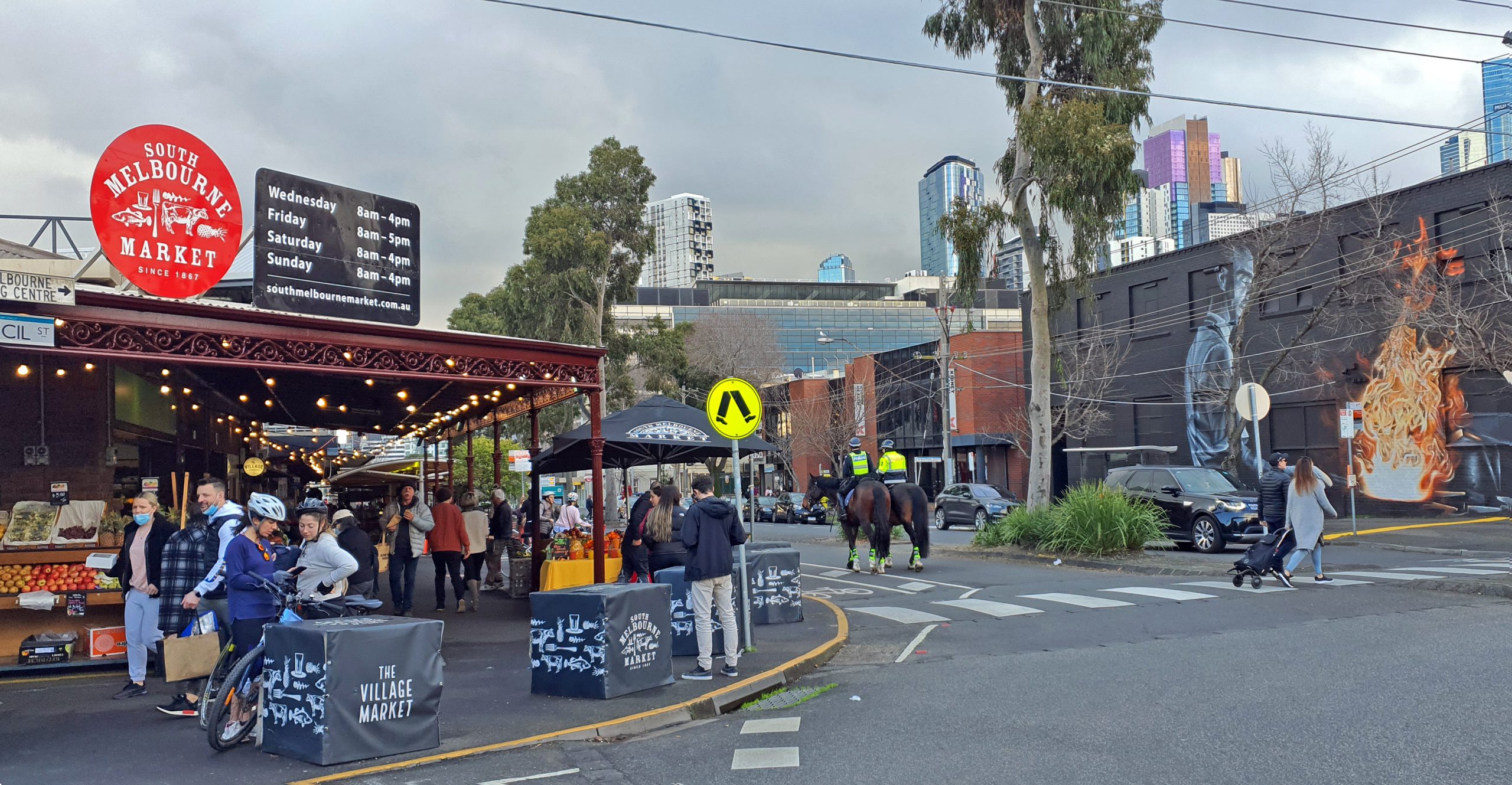 Boczne wejście na market South Melbourne